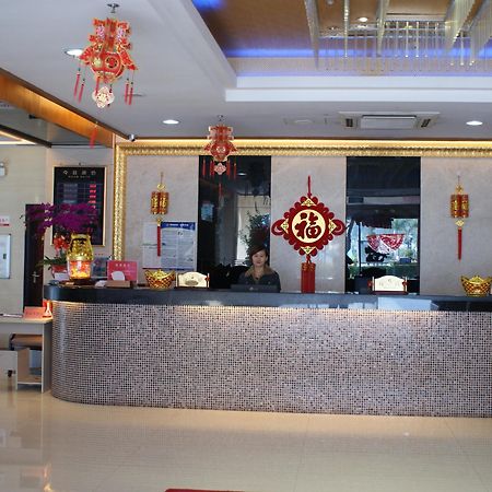 Yongchun Hotel Zhuhai Джухай Екстериор снимка